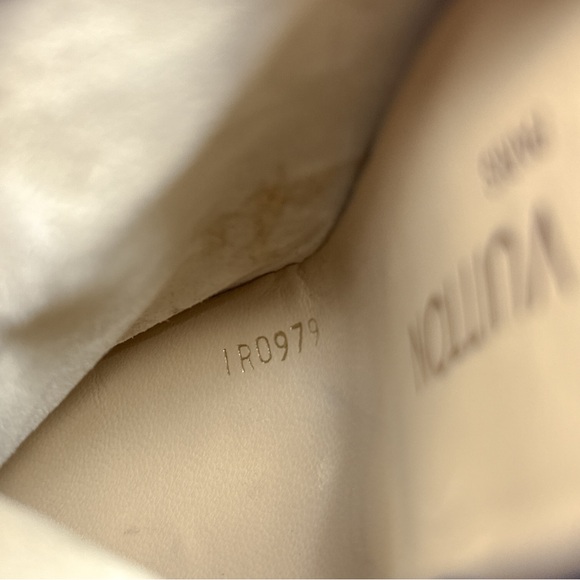 Louis Vuitton Leather Square Toe Backless Heeled Mules Black Designer Glam 38.5 - Picture 11 of 14